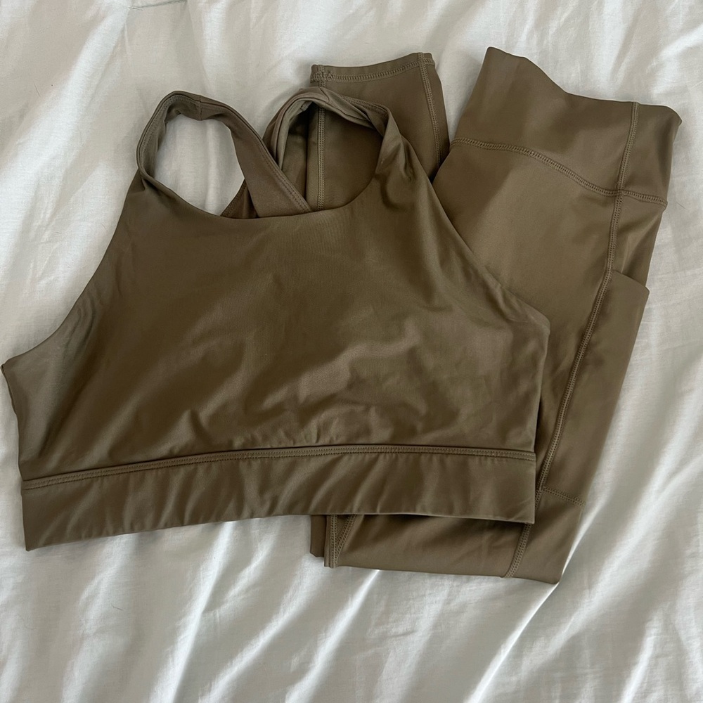 Fabletics Green Leggings for Active Comfort